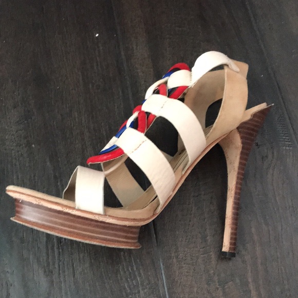 L.A.M.B high heeled Sandals - Picture 4 of 4